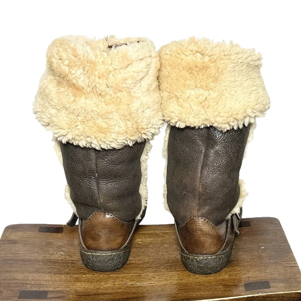 Vintage Born Western Leather Shearling Knee High Boots in Brown & Cream, Size 7